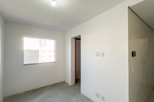 Apartamento à venda com 2 quartos, 36m² em Vila Santana, São Paulo
