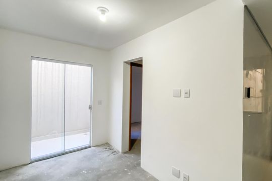 Apartamento à venda com 2 quartos, 37m² em Vila Santana, São Paulo
