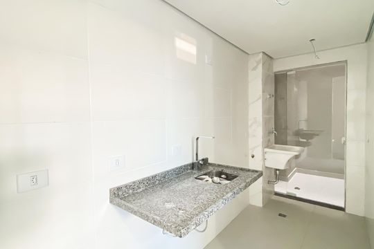 Cozinha  de apartamento à venda com 2 quartos, 36m² em Vila Santana, São Paulo