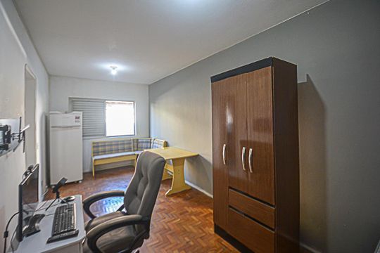 Sala/Quarto de kitnet/studio para alugar com 1 quarto, 33m² em Assunção, São Bernardo do Campo
