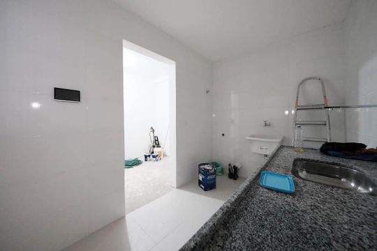 Cozinha de apartamento à venda com 2 quartos, 34m² em Vila Santana, São Paulo