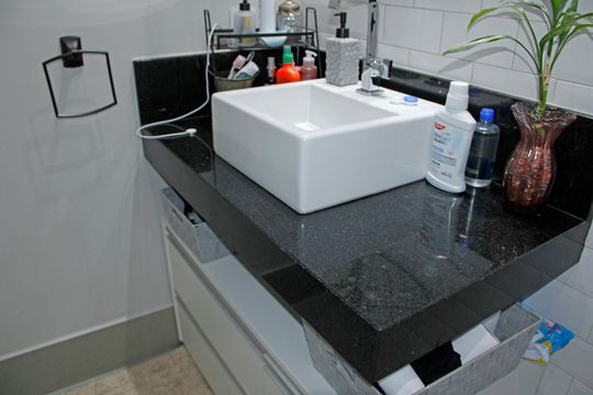 Casa de Condomínio à venda com 3 quartos, 230m² em Santa Cruz, Valinhos
