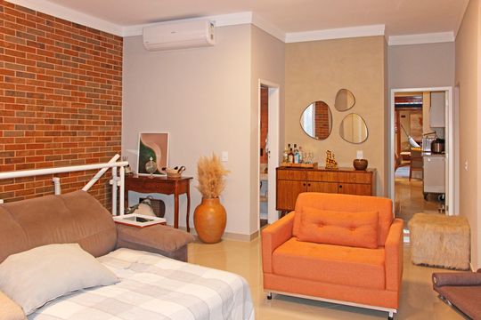 Casa de Condomínio à venda com 3 quartos, 230m² em Santa Cruz, Valinhos