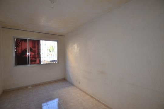 Sala  de apartamento à venda com 2 quartos, 47m² em Jardim Sulacap, Rio de Janeiro