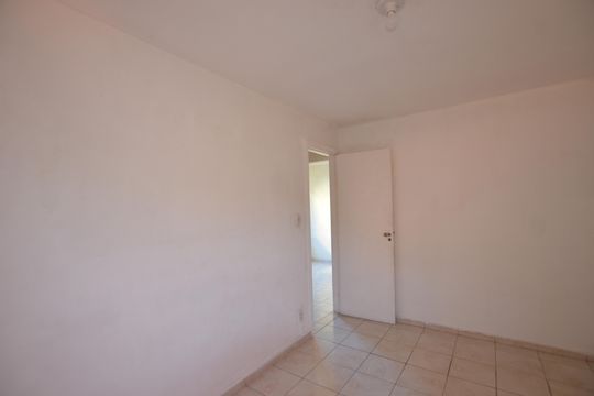 Quarto 1 de apartamento à venda com 2 quartos, 47m² em Jardim Sulacap, Rio de Janeiro