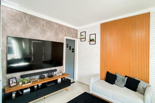 Sala de casa à venda com 2 quartos, 125m² em Vila Ré, São Paulo
