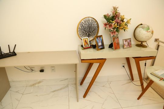 Corredor de casa à venda com 3 quartos, 180m² em Vila Jardim Vitoria, Goiânia