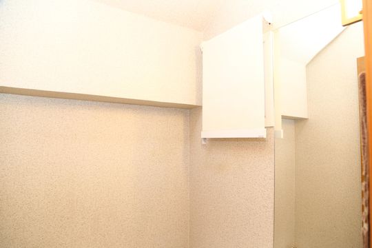 Lavabo de casa à venda com 3 quartos, 180m² em Vila Jardim Vitoria, Goiânia