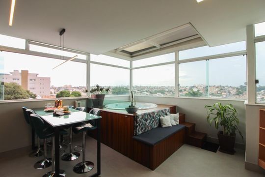 Apartamento à venda com 3 quartos, 105m² em Santa Branca, Belo Horizonte