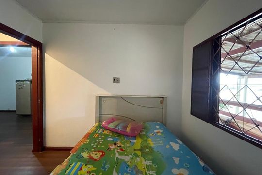 Casa à venda com 6 quartos, 150m² em Santa Teresa, São Leopoldo