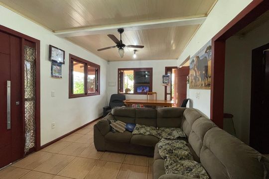 Casa à venda com 6 quartos, 150m² em Santa Teresa, São Leopoldo