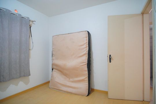 Quarto 1 de apartamento para alugar com 2 quartos, 47m² em Scharlau, São Leopoldo