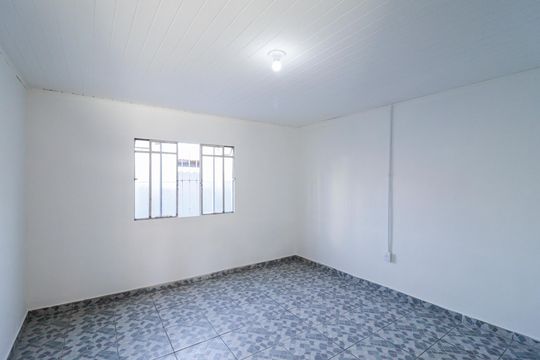 Casa para alugar com 6 quartos, 350m² em Jardim das Laranjeiras, São Paulo