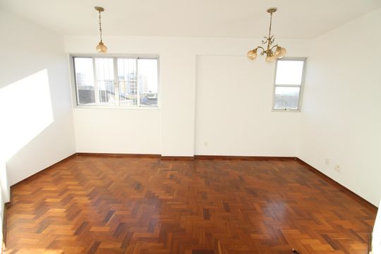 Apartamento para alugar com 3 quartos, 105m² em Jardim das Industrias, São José dos Campos