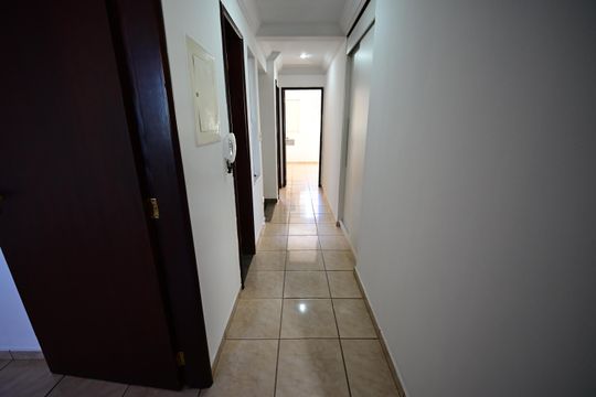 Casa para alugar com 4 quartos, 240m² em Nova Suiça, Goiânia
