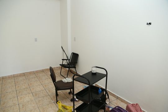 Sala  de casa para alugar com 2 quartos, 75m² em Parque Atheneu, Goiânia
