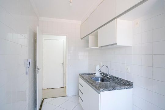 Cozinha de apartamento para alugar com 2 quartos, 64m² em Rudge Ramos, São Bernardo do Campo
