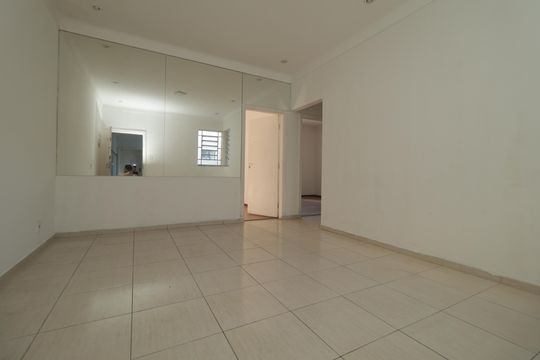 Sala de apartamento para alugar com 2 quartos, 81m² em Vila Deodoro, São Paulo