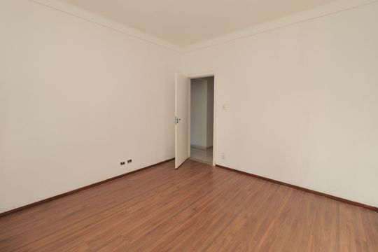 Quarto 1 de apartamento para alugar com 2 quartos, 81m² em Vila Deodoro, São Paulo