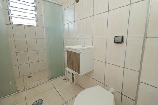 Banheiro de apartamento para alugar com 2 quartos, 81m² em Vila Deodoro, São Paulo