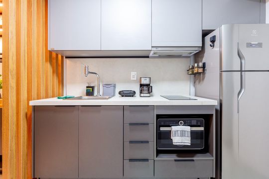 Cozinha de apartamento à venda com 1 quarto, 26m² em Partenon, Porto Alegre