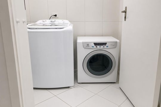 Área de serviço de apartamento para alugar com 1 quarto, 35m² em Portão, Curitiba