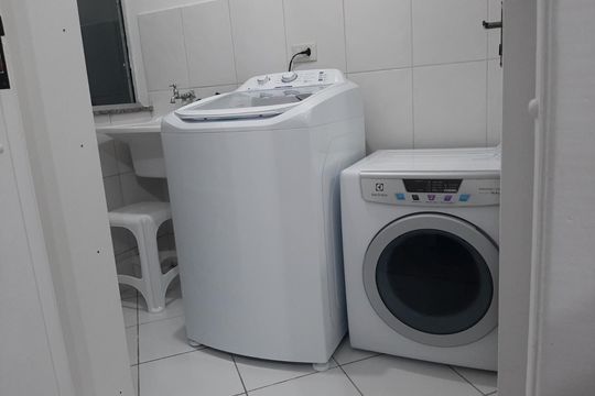 Área de serviço de apartamento para alugar com 1 quarto, 35m² em Portão, Curitiba