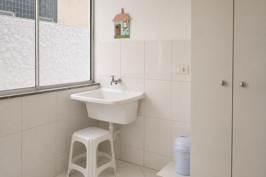 Área de serviço de apartamento para alugar com 1 quarto, 35m² em Portão, Curitiba
