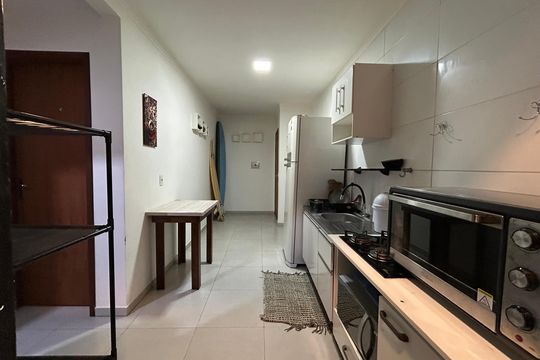 Cozinha  de apartamento para alugar com 1 quarto, 35m² em Ribeirão da Ilha, Florianópolis