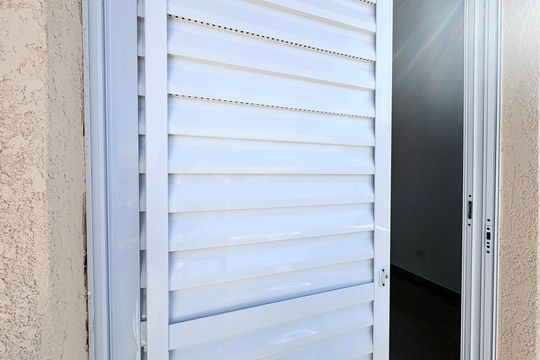 Varanda do Quarto de casa de condomínio para alugar com 1 quarto, 60m² em Jardim Mangalot, São Paulo