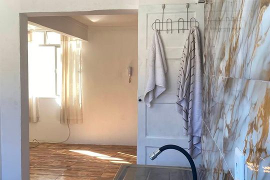 Cozinha de apartamento para alugar com 1 quarto, 42m² em Brás de Pina, Rio de Janeiro