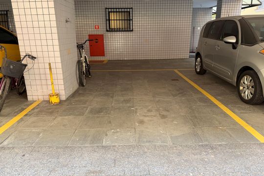 Garagem de apartamento para alugar com 1 quarto, 70m² em Aparecida, Santos