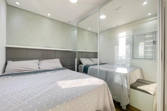 Quarto 1 de casa de condomínio para alugar com 2 quartos, 44m² em Conceicao, Osasco