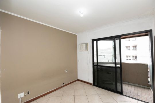 Apartamento para alugar com 1 quarto, 65m² em Bosque, Campinas