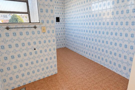 Área de serviço de apartamento para alugar com 3 quartos, 126m² em Anchieta, Nilópolis