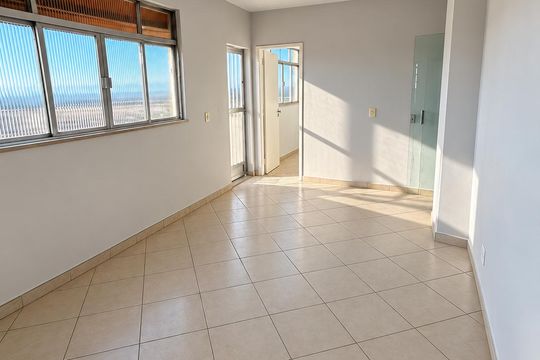 Sala de apartamento para alugar com 3 quartos, 126m² em Anchieta, Nilópolis