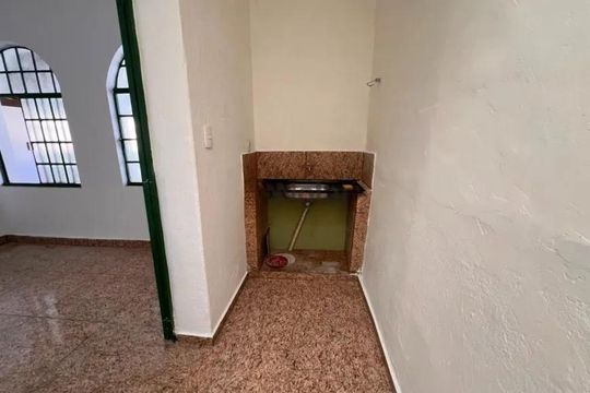 Cozinha de casa para alugar com 4 quartos, 180m² em Cachoeirinha, Belo Horizonte