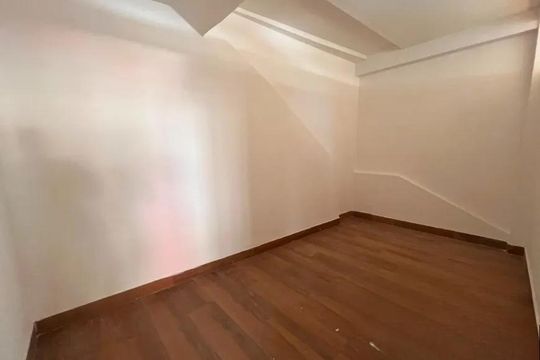 Quarto 2 de casa para alugar com 4 quartos, 180m² em Cachoeirinha, Belo Horizonte