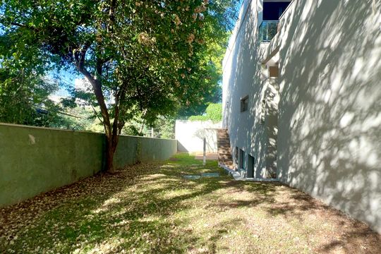 Quintal de casa à venda com 3 quartos, 799m² em Alto de Pinheiros, São Paulo