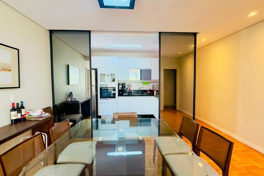 Apartamento à venda com 4 quartos, 150m² em Lourdes, Belo Horizonte