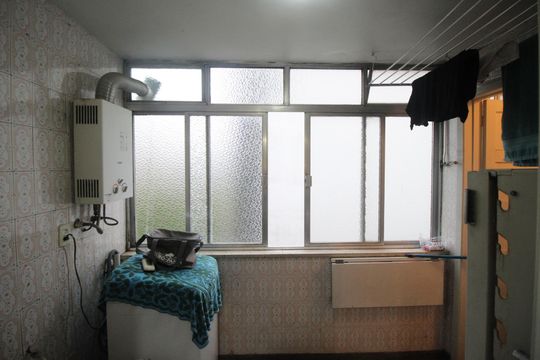 Área de Serviço de apartamento à venda com 3 quartos, 90m² em Higienópolis, Porto Alegre