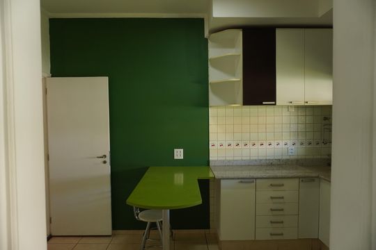 Cozinha de casa de condomínio para alugar com 3 quartos, 150m² em Jardim Bandeirantes, São Carlos
