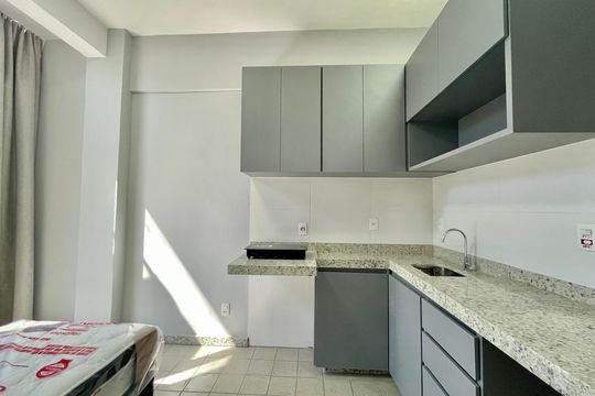 Kitnet/Studio para alugar com 1 quarto, 30m² em Lourdes, Belo Horizonte