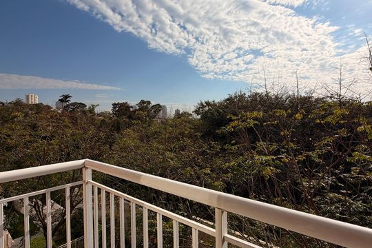 Sacada de apartamento à venda com 2 quartos, 55m² em Parque Uniao, Jundiaí