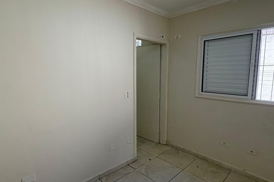 Casa para alugar com 1 quarto, 50m² em Vila do Castelo, São Paulo