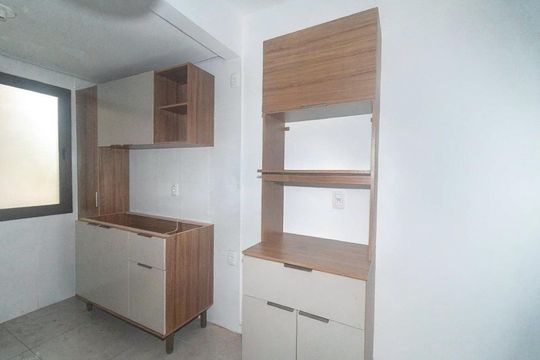 Cozinha de apartamento para alugar com 1 quarto, 49m² em Santana, Porto Alegre