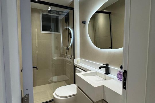 Banheiro de apartamento à venda com 2 quartos, 60m² em Ouro Preto, Belo Horizonte