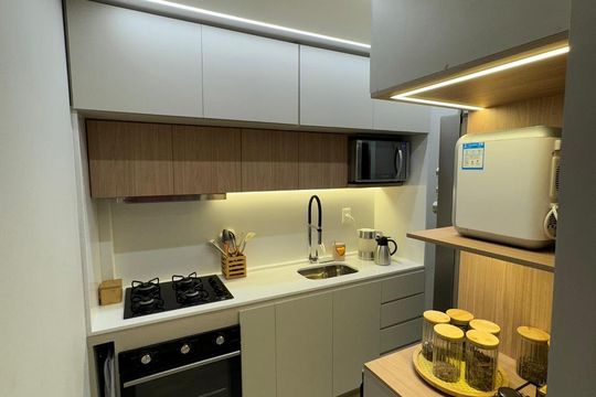 Cozinha de apartamento à venda com 2 quartos, 60m² em Ouro Preto, Belo Horizonte