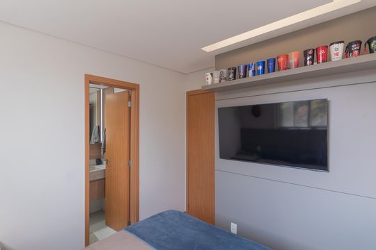 Suite de apartamento à venda com 2 quartos, 50m² em Conjunto Helena Antipoff, Belo Horizonte