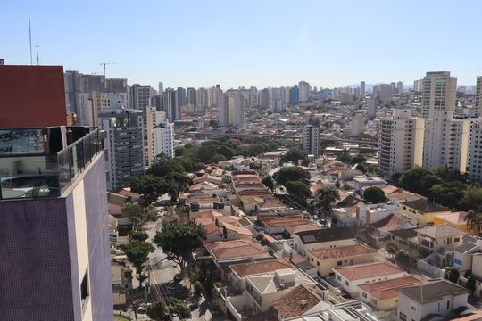 Vista do Quarto de apartamento para alugar com 1 quarto, 40m² em Jardim Avelino, São Paulo